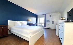 Cloud 9 Inn